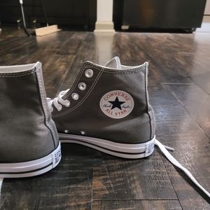 Converse All Star Size 9 women's Size 7 men's